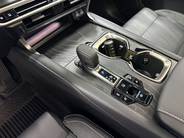 2025 Lexus RX 350 - Photo 21