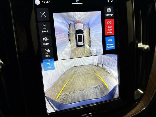 2024 Volvo XC60 Plus - Photo 18