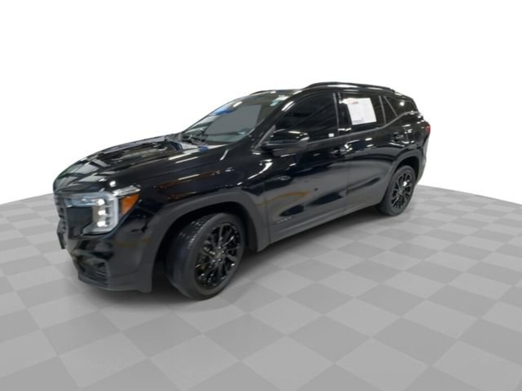Used 2024 GMC Terrain SLT SUV