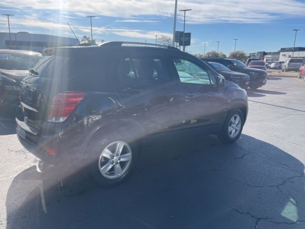 Used 2021 Chevrolet Trax LT SUV