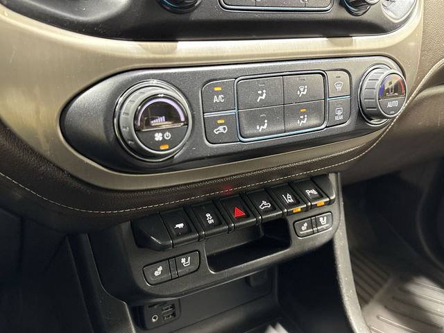 2022 GMC Canyon Denali - Photo 17