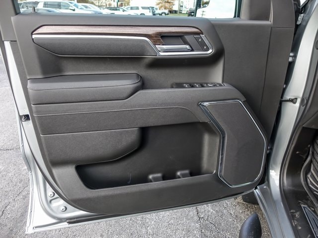 2026 CHEVROLET SILVERADO - Image 14