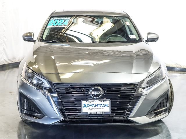 2024 Nissan Altima SL - Photo 7