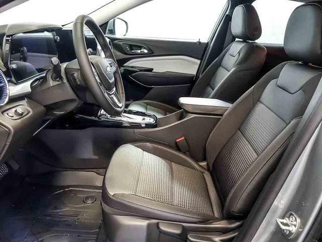 2026 Chevrolet Trax LT - Photo 15