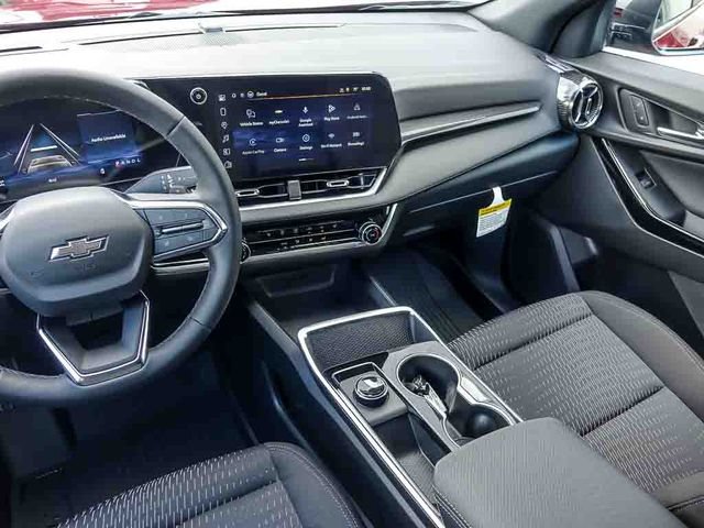 2027 Chevrolet Equinox LT - Photo 17