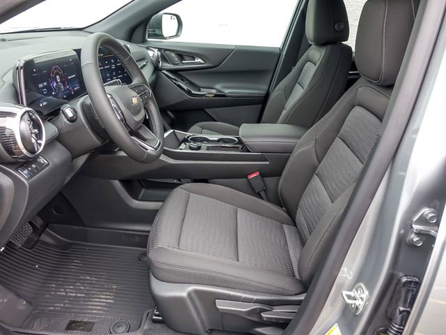 2026 Chevrolet Equinox LT - Photo 13