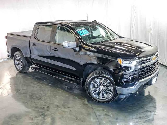 2023 Chevrolet Silverado 1500 LT - Photo 6