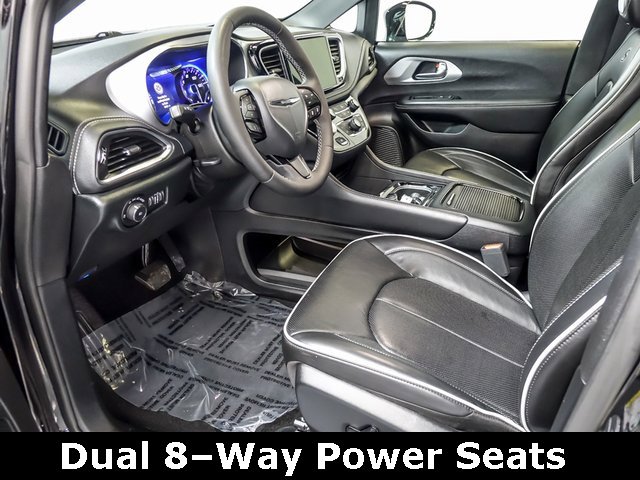 2025 CHRYSLER PACIFICA - Image 14