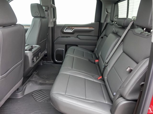 2026 CHEVROLET SILVERADO - Image 16