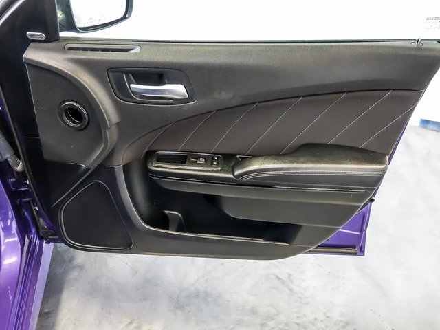 2023 DODGE CHARGER - Image 30