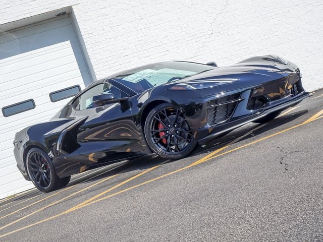 2026 Chevrolet Corvette Stingray 2LT photo 3