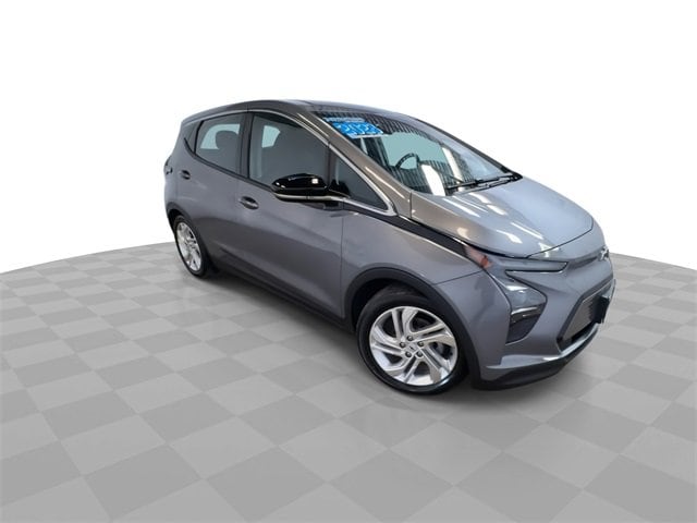 Used 2023 Chevrolet Bolt EV LT with VIN 1G1FW6S0XP4187400 for sale in Bolingbrook, IL