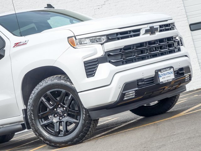 2026 CHEVROLET SILVERADO - Image 3