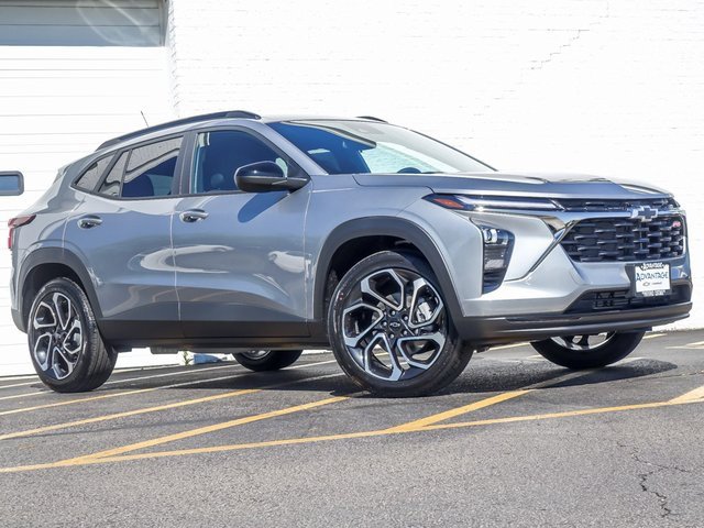 2026 Chevrolet Trax photo 2