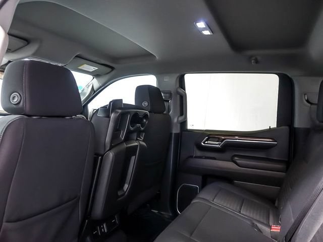 2023 Chevrolet Silverado 1500 LT - Photo 15