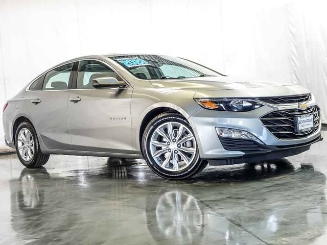 Used 2023 Chevrolet Malibu 1LT with VIN 1G1ZD5ST1PF253649 for sale in Bolingbrook, IL