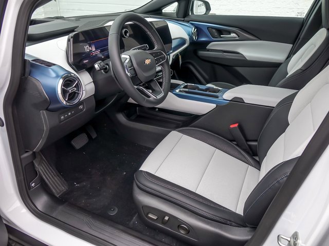 2026 CHEVROLET EQUINOX - Image 13