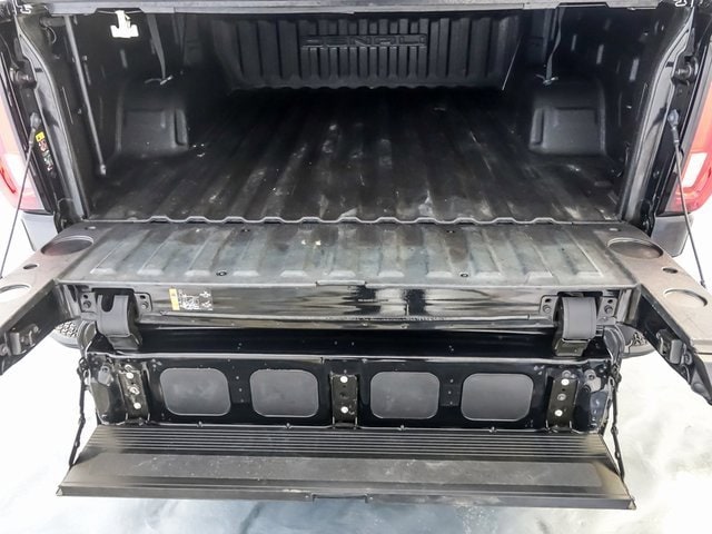 2022 GMC SIERRA - Image 29