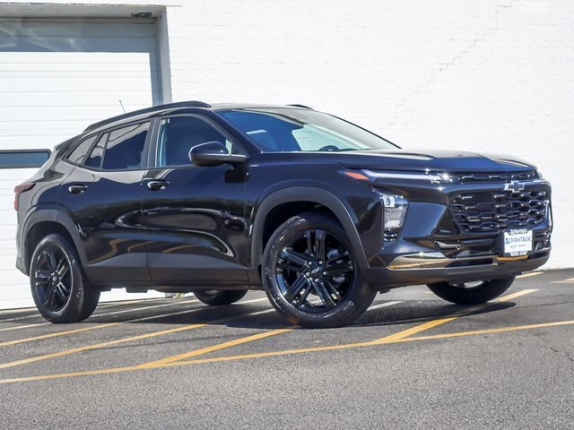 2026 Chevrolet Trax ACTIV photo 2