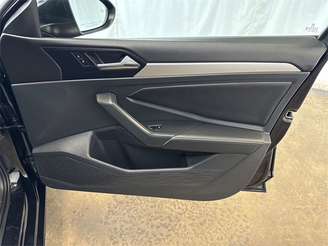 2024 VOLKSWAGEN JETTA - Image 24