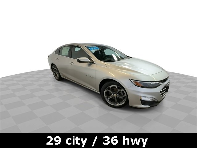 Used 2022 Chevrolet Malibu 1LT with VIN 1G1ZD5ST9NF125835 for sale in Bolingbrook, IL