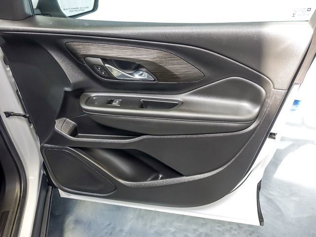 2023 GMC Terrain SLE - Photo 30