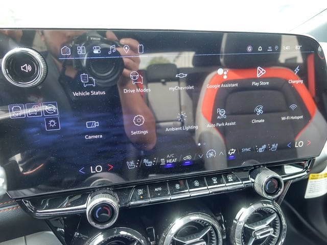 2026 Chevrolet Blazer EV SS - Photo 24