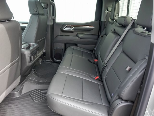 2026 CHEVROLET SILVERADO - Image 16