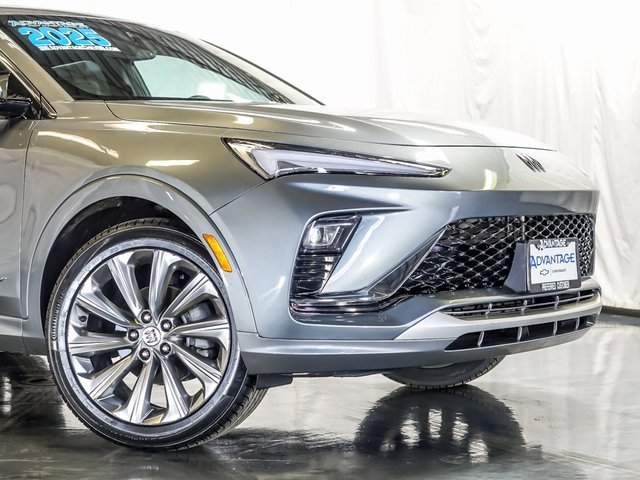2025 BUICK ENVISTA - Image 3
