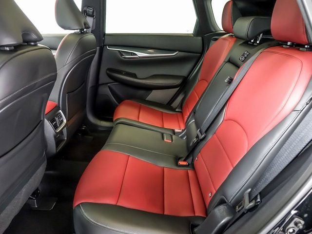 2023 INFINITI QX50 - Image 15