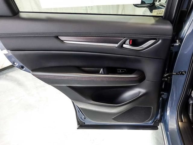 2025 Mazda CX-5 S Carbon Edition - Photo 28