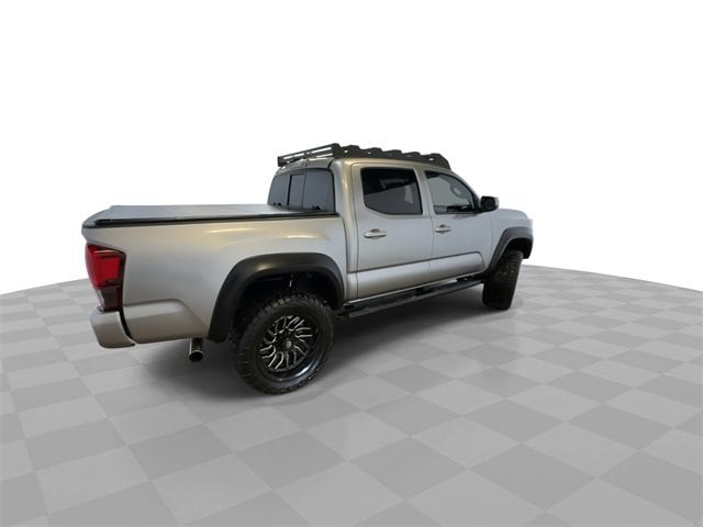 2022 TOYOTA TACOMA - Image 8