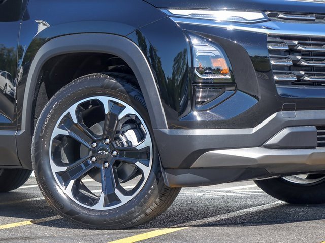 2026 Chevrolet Equinox LT photo 4