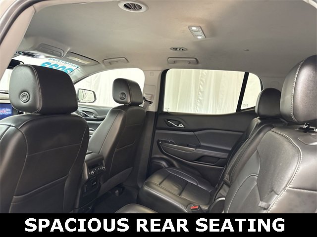 2023 GMC ACADIA - Image 13