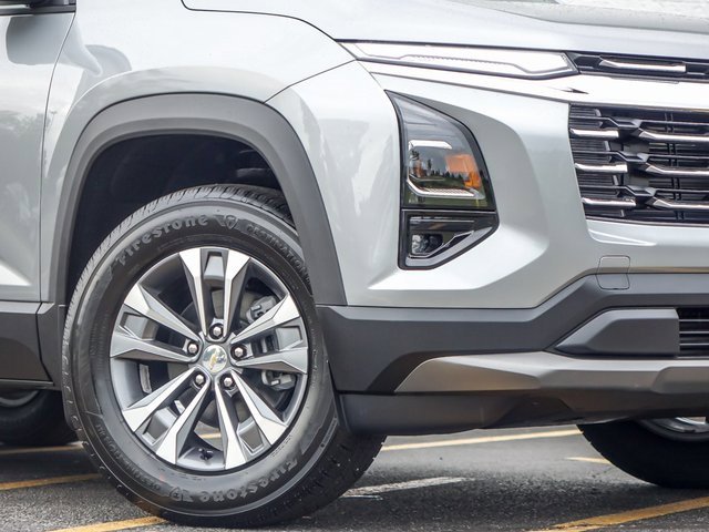 2026 Chevrolet Equinox LT photo 4