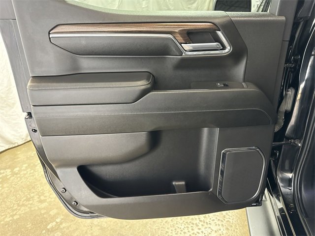 2024 CHEVROLET SILVERADO - Image 24