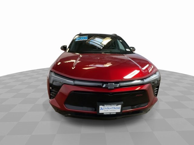 2025 Chevrolet Blazer EV RS photo 3