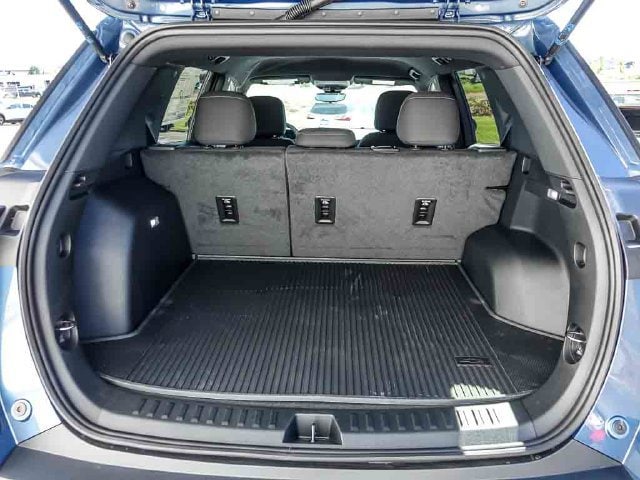 2027 Chevrolet Equinox LT - Photo 8