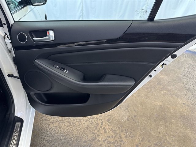2015 KIA CADENZA - Image 26