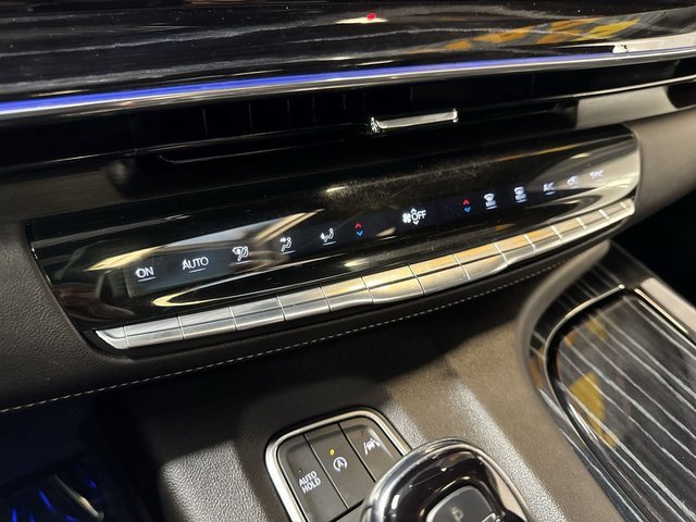 2023 CADILLAC ESCALADE - Image 30