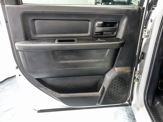 2023 RAM 3500 - Image 25