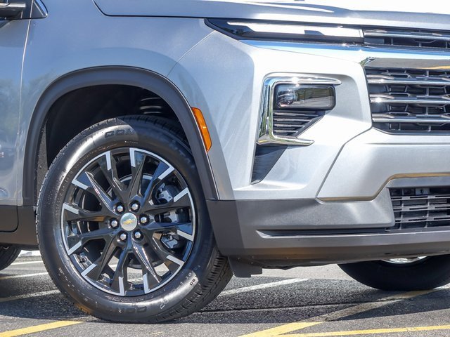 2026 Chevrolet Traverse photo 4