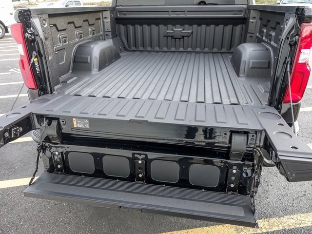2026 CHEVROLET SILVERADO - Image 9