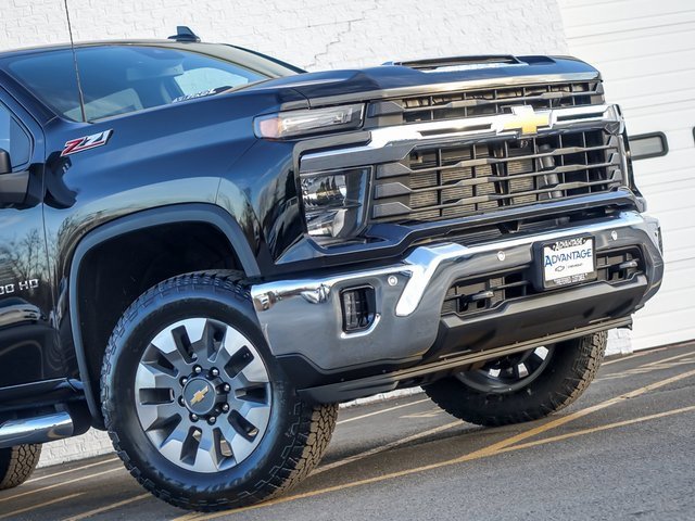 2026 CHEVROLET SILVERADO HD - Image 3