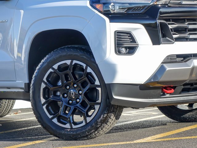 2026 Chevrolet Colorado Z71 photo 4