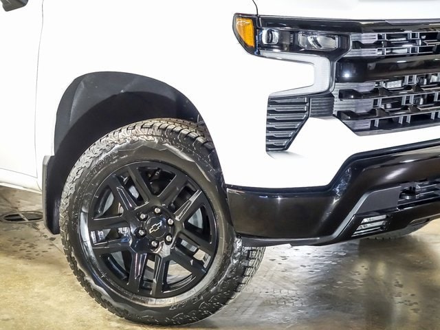 2026 CHEVROLET SILVERADO - Image 4