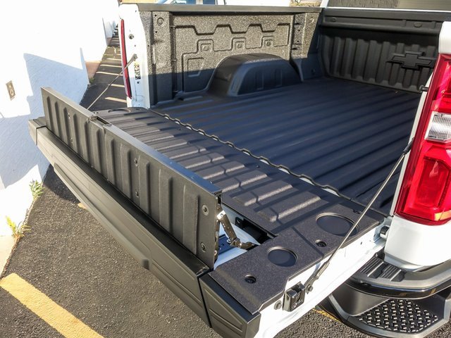 2026 CHEVROLET SILVERADO - Image 8