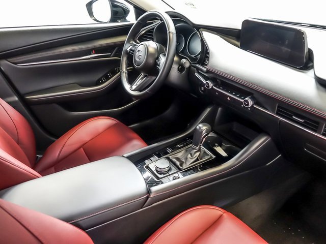 2025 MAZDA MAZDA3 - Image 30