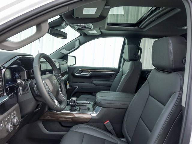 2026 CHEVROLET SILVERADO - Image 14