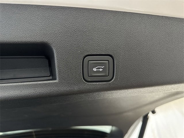 2025 CHEVROLET TRAVERSE - Image 27